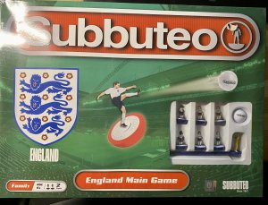 neues Spiel – Subbuteo England Main Game