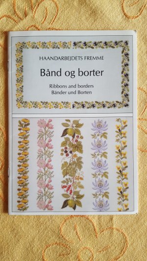 Band og borter Ribbons and borders Bänder und Borten