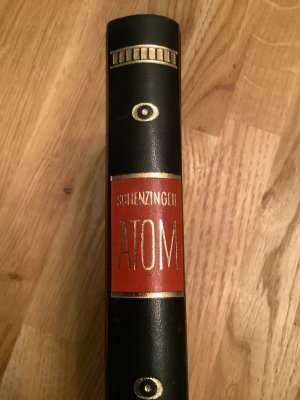 Atom