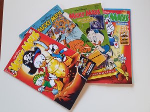 4 x Micky Maus Heft - 22 I 27.5.2011 - 17 I 19.4.1990 - 5 I 25.1.1990 - 36/10 I