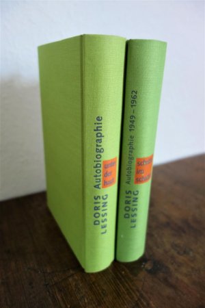 Unter der Haut. Autobiographie 191-1949. / Schritte im Schatten. Autobiographie 1949-1962. - 2 Bände.