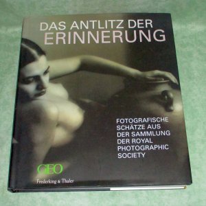 gebrauchtes Buch – Pam Roberts – Das Antlitz der Erinnerung., Fotografische Schätze aus der Sammlung der Royal Photographic Society.