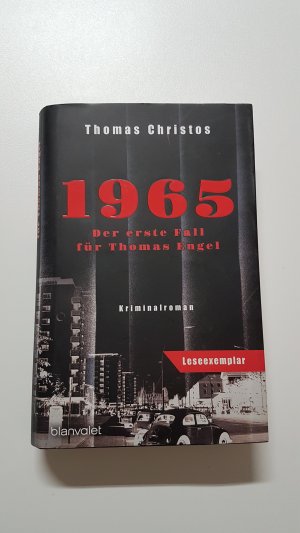 gebrauchtes Buch – Thomas Christos – 1965. Der erste Fall für Thomas Engel (Leseexemplar)