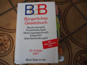 gebrauchtes Buch – Bürgerliches Gesetzbuch BGB - mit Allgemeinem Gleichbehandlungsgesetz, Produkthaftungsgesetz, Unterlassungsklagengesetz, Wohnungseigentumsgesetz, Beurkundungsgesetz und Erbbaurechtsgesetz