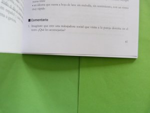 gebrauchtes Buch – Dinah Stratenwerth – Latinos en los Estados Unidos - De sueños y necesidas. Lehrer-/Lösungsheft