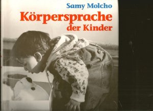 Körpersprache der Kinder. Fotografien von Naomi Baumgartl.