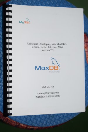 gebrauchtes Buch – MySQL – MaxDB by MySQL