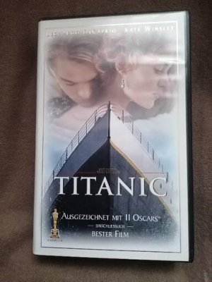 gebrauchter Film – James Cameron – Titanic (1997)