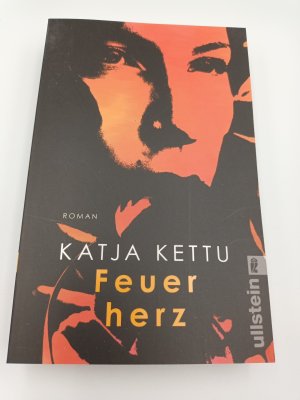 gebrauchtes Buch – Katja Kettu – Feuerherz