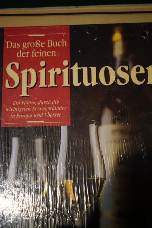 Spirituosen, Wein, Whisky, Champagner, Konvolut, 8 Bücher, siehe Fotos