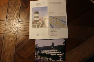 Museumsschiff Mannheim. Deutsche Version (Broschüre) + Warsteiner im Raddampfer. Auf dem Museumsschiff Mannheim unterhalb der Kurpfalzbrücke und des Kurpfalzkreisels (Postkarte)