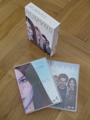 Humans  - Series 1 & 2   /  Englisch