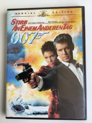 James Bond 007 - Stirb an einem anderen Tag (2 DVDs)