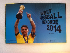 gebrauchtes Buch – Offizielles DFB-Sammelalbum 2014 / Welt-Fussball-Rekorde 2014