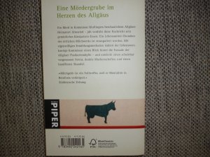 gebrauchtes Buch – Klüpfel, Volker; Kobr, Michael – Milchgeld - Kluftingers erster Fall | Allgäu-Krimi mit Kommissar Kluftinger