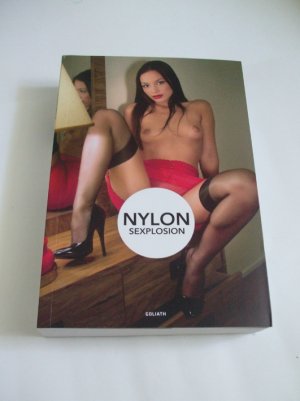 Nylon Sexplosion