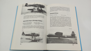 gebrauchtes Buch – Kenneth Munson – Die Weltkrieg-II-Flugzeuge. Alle Flugzeuge der kriegsführenden Nationen