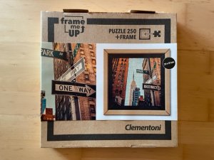 gebrauchtes Spiel – Puzzle 250 Teile + Rahmen New York