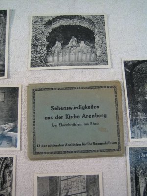 gebrauchtes Buch – Unbekannter Verlag für Sammelbilder/Sammelalben – Sehenswürdigkeiten aus der Kirche Arenberg (12 Sammelbilder)