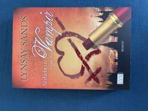 gebrauchtes Buch – Lynsay Sands – Verliebt in einen Vampir