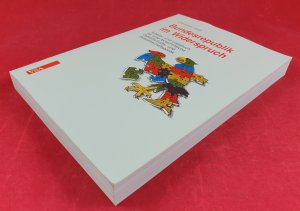 Bundesrepublik im Widerspruch : Arbeitsbuch und Lesebuch für eine fortschrittliche Gesellschaftspolitik und Gewerkschaftspolitik