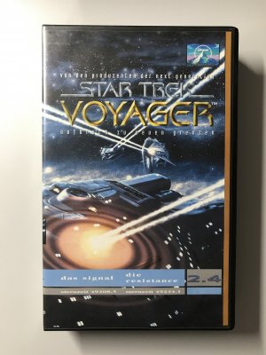 Star Trek Voyager 2.4: Das Signal / Die Resistance