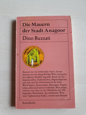 Die Mauern der Stadt Anagoor.