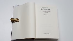 gebrauchtes Buch – Jostein Gaarder – Sofies Welt. Roman über die Geschichte der Philosophie