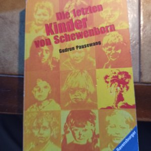 gebrauchtes Buch – Gudrun Pausewang – Die letzten Kinder von Schewenborn - oder ... sieht so unsere Zukunft aus?