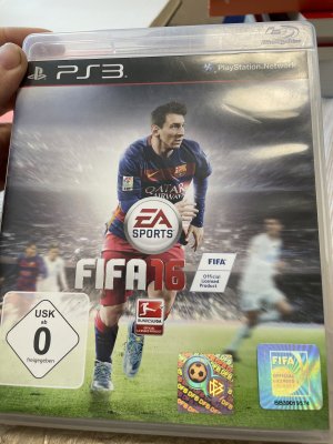 gebrauchtes Spiel – FIFA 16