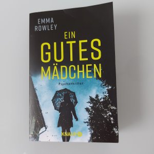 gebrauchtes Buch – Emma Rowley – Ein gutes Mädchen