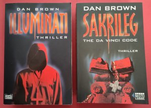 gebrauchtes Buch – Dan Brown = 2er Konvolut – Konvolut = 2 Thriller von D. Brown = 1. Illuminati / 2. Sakrileg