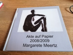 gebrauchtes Buch – Margarete Meertz – Akte auf Papier