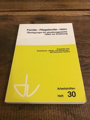 Familie, Pflegefamilie, Heim