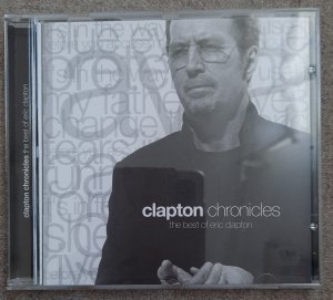 gebrauchter Tonträger – Eric Clapton – Clapton Chronicles - The Best Of Eric Clapton   - Porto für bis zu acht CD's - -