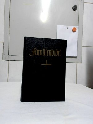 antiquarisches Buch – Martin LUTHER – Stuttgarter Familienbibel zur Einführung ins Bibellesen. Nach der deutschen Übersetzung D. Martin Luthers. Mit Bildern von Rudolf Schäfer.