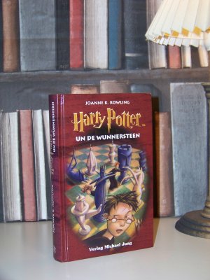 J. K. Rowling +++ Harry Potter un de Wunnersteen plattdeutsch platt 2002 TOP !!!