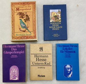 gebrauchtes Buch – Hermann Hesse – 5 Bücher von Hermann Hesse: 1. DAS GLASPERLENSPIEL Versuch einer Lebensbeschreibung des Magister Ludi Josef Knecht samt Knechts hinterlassenen Schriften 2. LEKTÜRE FÜR MINUTEN Neue Folge 3. UNTERM RAD Erzählung 4. WEGE NACH INNEN 5. ERZÄHLUNGEN AUS DEM MO