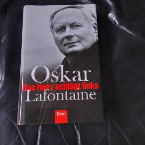 gebrauchtes Buch – Oskar Lafontaine – Das Herz schlägt links