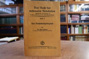 antiquarisches Buch – Carl Schmitt – Das Reichsstatthaltergesetz. Das Recht der nationalen Revolution Heft 3.