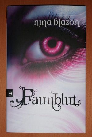 gebrauchtes Buch – Nina Blazon – Faunblut