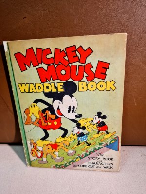 Mickey Mouse Waddle Book. The Story Book with Characters that Come Out and Walk.