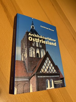 gebrauchtes Buch – Gottfried Kiesow – Architekturführer Ostfriesland