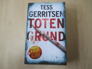 gebrauchtes Buch – Tess Gerritsen – Totengrund