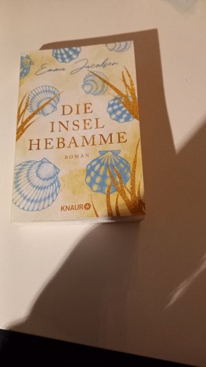 gebrauchtes Buch – Emma Jacobsen – Die Inselhebamme