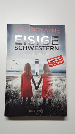 gebrauchtes Buch – S. K. Tremayne – Eisige Schwestern