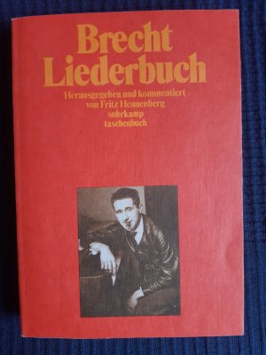 Brecht-Liederbuch (ISBN 0753507676)