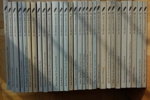 Die Bibliothek von Babel. Eine Sammlung phantastischer Literatur herausgegeben von Jorge Luis Borges. (=30 Bände)