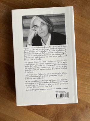 gebrauchtes Buch – Donna Leon – Wie durch ein dunkles Glas