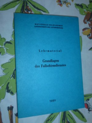 Grundlagen des Fallschirmdienstes - ( Nationale Volksarmee Luftstreitkräfte / Luftverteidigung )